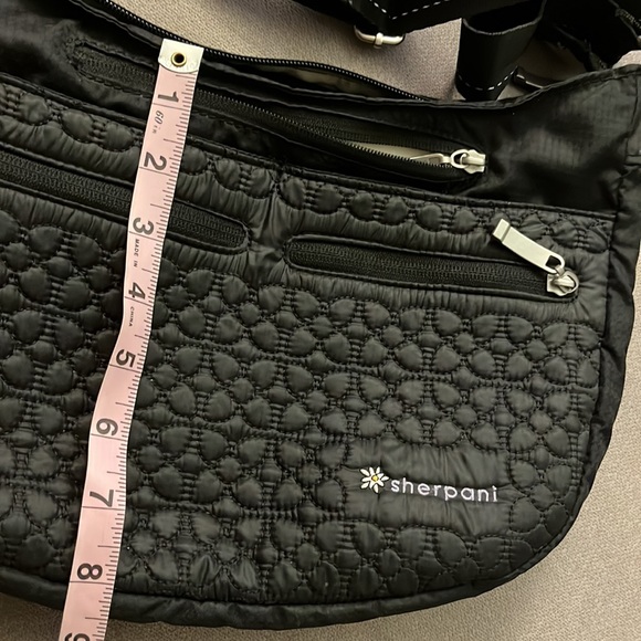 SHERPANI black quilted crossbody handbag purse with RFID Pocket - Picture 2 of 9